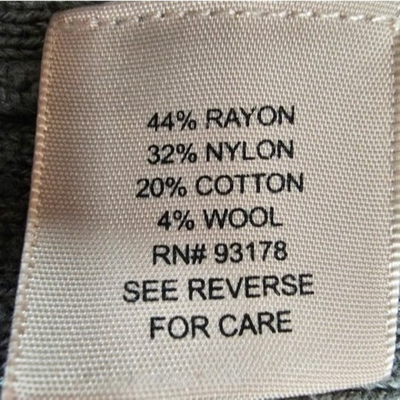 Philosophy Grey Knit Wool Blend Deep V-Neck Button-Front Cardigan, Size Large - Picture 3 of 7